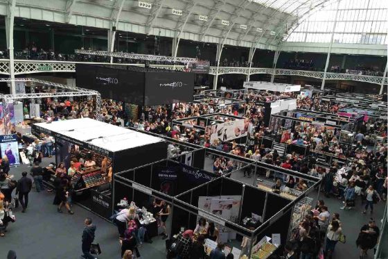 5 Design tips to make your next event stand pop and catch customers's eye